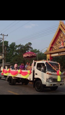 ด่วนก่อนเข้าเต๊น ขายรถ 6 ล้อ hino สถาพสวย ราตาถูก