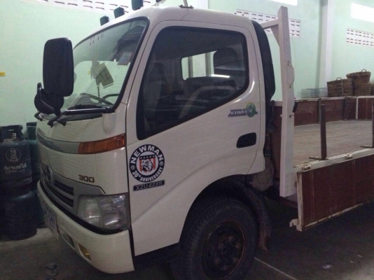 ด่วนก่อนเข้าเต๊น ขายรถ 6 ล้อ hino สถาพสวย ราตาถูก