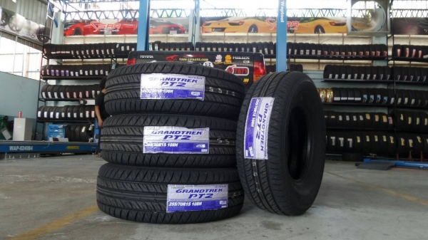 ขายยางใหม่ DUNLOP PT2 255/70-15 เส้นละ 4500