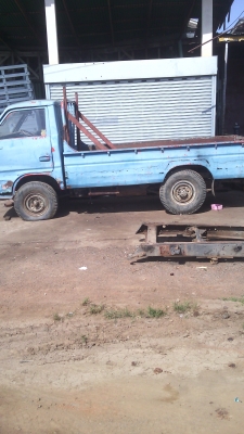 ขายรถ4ล้อกลางแอ้ว85 ขายรถ4ล้อกลางแอ้ว85