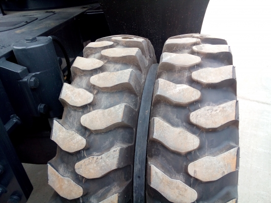 รถแบคโอล้อยาง XCMG