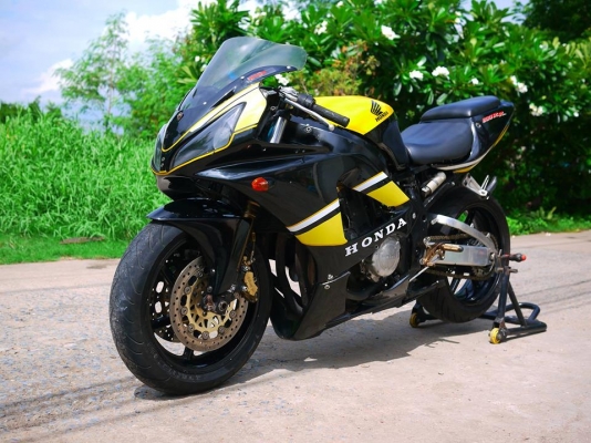 ขาย Cbr900 พร้อมทะเบียนแท้ เครื่องสดๆ