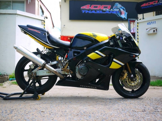 ขาย Cbr900 พร้อมทะเบียนแท้ เครื่องสดๆ
