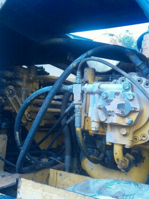 KOMATSU PC 200 รุ่น 3