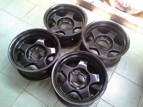 Max 6/139 ขอบ16*8 ET-25 สภาพดี พร้อมใช้งาน 1ชุด