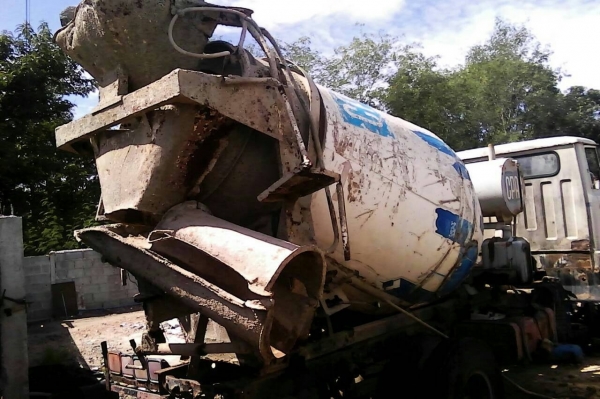 รถโม่ปูน