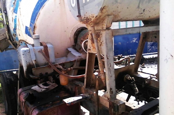 รถโม่ปูน