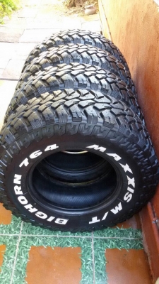 ยาง mud maxxis 265 75 16 ปี 13 สวยๆครับ