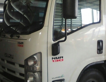 หกลอ อีซูซุ NMR130 ปี53 ช่วงยาว 4.30ม สภาพสวยบางสีเดิมไม่มีชน ทะเบียนพร้อมโอน ราคา 625,000บ พร้อมรับรถได้เลย