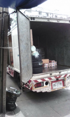 หกลอ อีซูซุ NMR130 ปี53 ช่วงยาว 4.30ม สภาพสวยบางสีเดิมไม่มีชน ทะเบียนพร้อมโอน ราคา 625,000บ พร้อมรับรถได้เลย