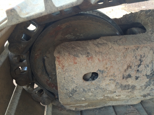 รถขุดPC200-7. เล่มทะเบียนพร้อม. 5965 ชม.  รถสวยเดิมๆรถใช้ส่วนตัวใช้น้อย. รถแน่นๆ