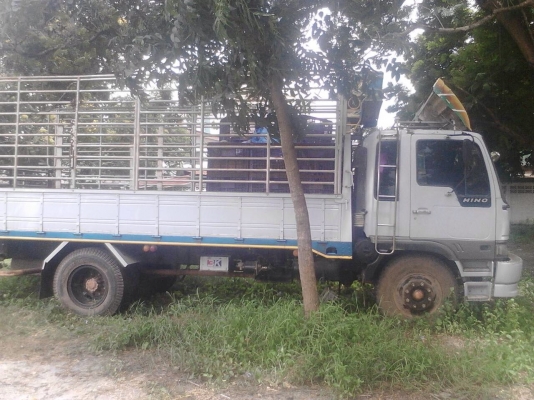 ขายด่วยรถ6ล้อHINOFF3Hเครือง195แรงม้าปึ38ยาง5.50เมตร