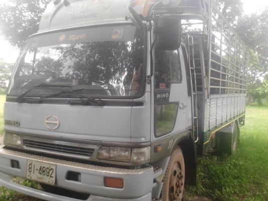 ขายด่วยรถ6ล้อHINOFF3Hเครือง195แรงม้าปึ38ยาง5.50เมตร