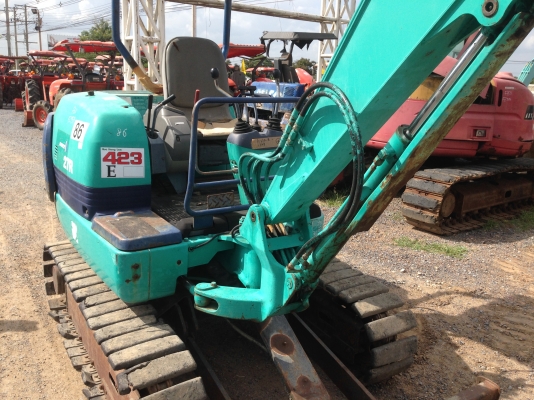 มี VDO KOMATSU PC27R-8 ปั๊มนิ้ว เครื่องดำ 3 สูบ เก่าญี่ปุ่น ไม่เคยใช้งานในไทย