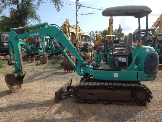 มี VDO KOMATSU PC27R-8 ปั๊มนิ้ว เครื่องดำ 3 สูบ เก่าญี่ปุ่น ไม่เคยใช้งานในไทย