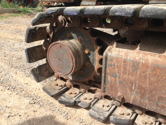 มี VDO KOMATSU PC27R-8 ปั๊มนิ้ว เครื่องดำ 3 สูบ เก่าญี่ปุ่น ไม่เคยใช้งานในไทย