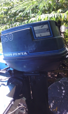 ขายเรือไฟเบอร์ 15 ฟุตครึ่งพร้อมเครื่อง25 แรง ถูกๆๆมากๆๆ