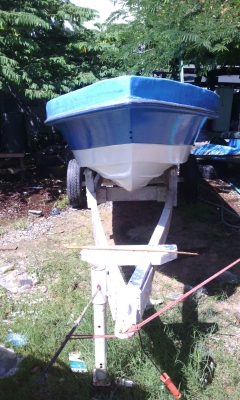 ขายเรือไฟเบอร์ 15 ฟุตครึ่งพร้อมเครื่อง25 แรง ถูกๆๆมากๆๆ