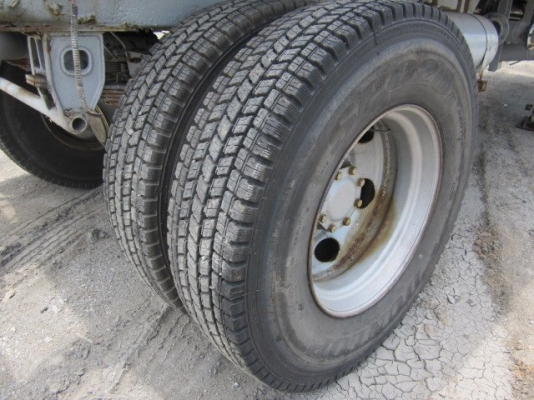 ขายถูกๆๆหางบรรทุกน้ำมัน,จากญี่ปุ่น อุปรกรณ์เพียบครบๆ