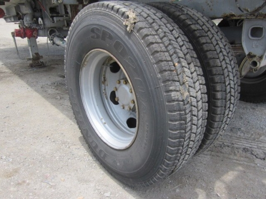 ขายถูกๆๆหางบรรทุกน้ำมัน,จากญี่ปุ่น อุปรกรณ์เพียบครบๆ