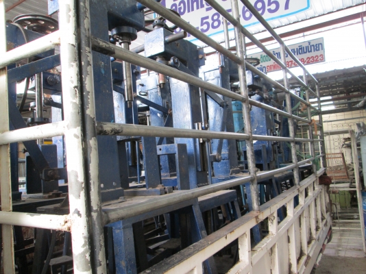 โรงงานเครื่องปั้มแก้วน้ำกระดาษอนามัย   ใช้โรงบาล  โรงแรม