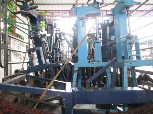 โรงงานเครื่องปั้มแก้วน้ำกระดาษอนามัย   ใช้โรงบาล  โรงแรม