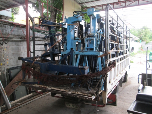 โรงงานเครื่องปั้มแก้วน้ำกระดาษอนามัย   ใช้โรงบาล  โรงแรม