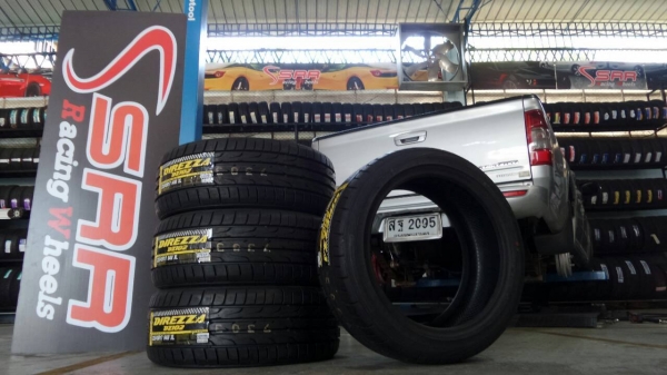 ขายยางใหม่ DUNLOP DZ102 225/45-17 เส้นละ 4000