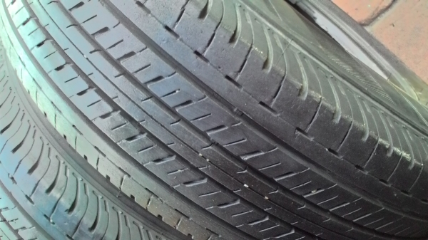 205/70R15 BRIDGESTONE. DURAVIS ชุด 4 เส้น tel.081-427-3941 205/70R15 BRIDGESTONE. DURAVIS ชุด 4 เส้น tel.081-427-3941