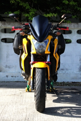 Honda cb650f 2014 แต่ง touring สีเหลือง Bubble B