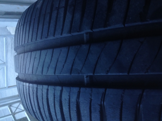 ยาง 185/65R14 สภาพ95\% 2เส้น ยาง 185/65R14 สภาพ95\% 2เส้น