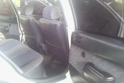 Toyota ไฮทอคปี2001ใช้Lpgกับน้ำมัน33000