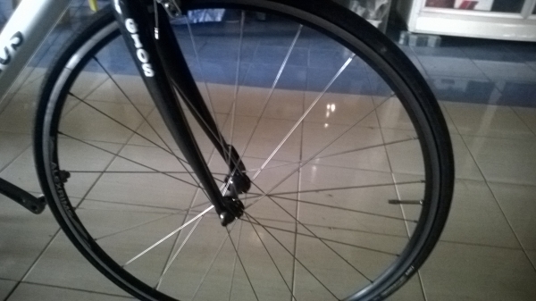 จักรยาน gios เสือหมอบ