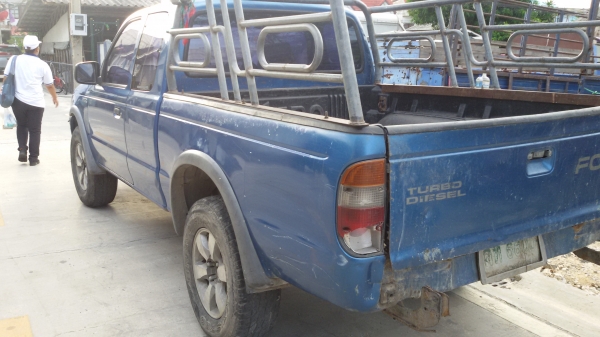 Ford 4x4  มีแอร์