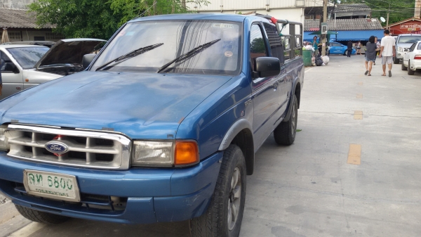 Ford 4x4  มีแอร์