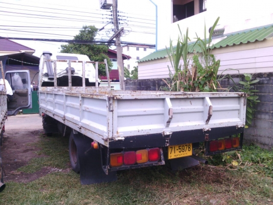 ขายด่วนรถ6ล้อFC2Wเครือง120แรงปี39กะบะยาว5.5เมตร