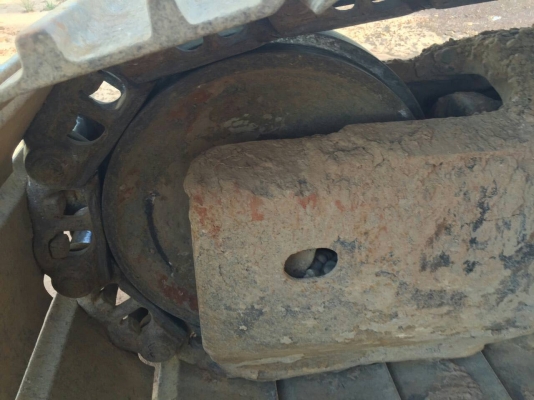 ขายรถแบคโฮ KOMATSU PC200-7 เอกสารเล่มทะเบียน 5000 ชม.ราคา 1750000