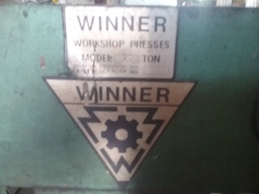 เครื่อง Press ไฮดรอลิก ขนาด 15 ตัน ยี่ห้อ WINNER พร้อมใช้งาน เครื่อง Press ไฮดรอลิก ขนาด 15 ตัน ยี่ห้อ WINNER พร้อมใช้งาน