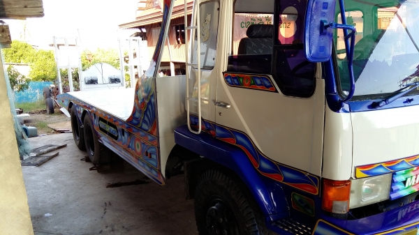 ขายเทรนเลอร์ไอ้หลงTD2เพลาเครื่อง195แรงเกียร์10สปีด สภาพสวย จัดไฟแน้นท์ได้50