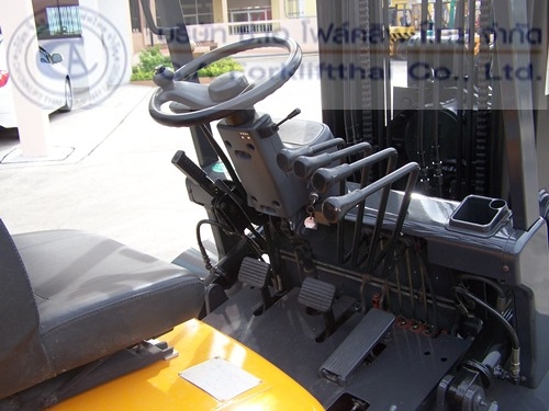 ขายรถ โฟล์คลิฟท์ TCM รุ่น FD25Z5