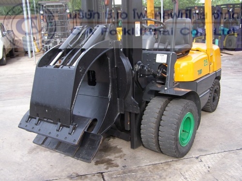 ขายรถ โฟล์คลิฟท์ TCM รุ่น FD25Z5