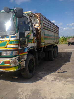 รถสิบล้อHINO 3M ปี45