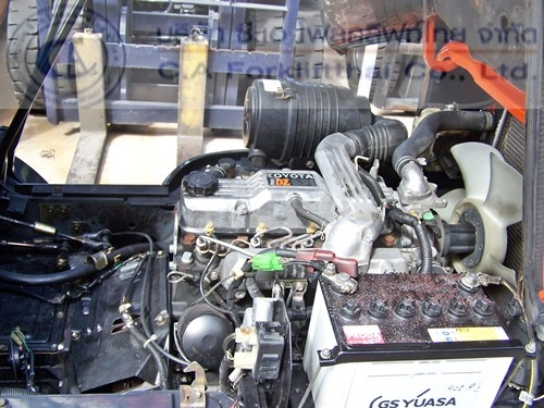 ขายรถ โฟล์คลิฟท์ TOYOTA รุ่น 6-FD15