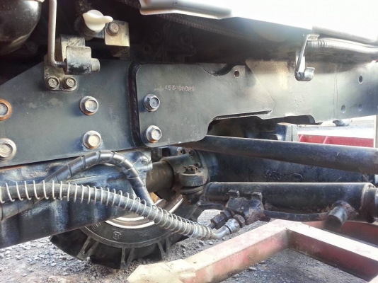 ยันร์ม่า EF453T 4 WD 2 เพลา ตัวรถพร้อมใบมีดดันหน้า เดิมๆ แน่นๆ