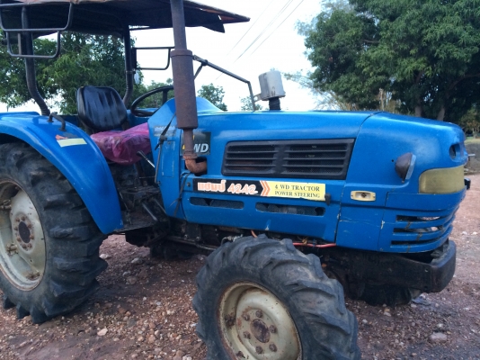 ขายรถไถแชมป์42แรงมีโรตารี่ รถสวยพ้อมใช้งานเครื่องดีเกียร์ดี