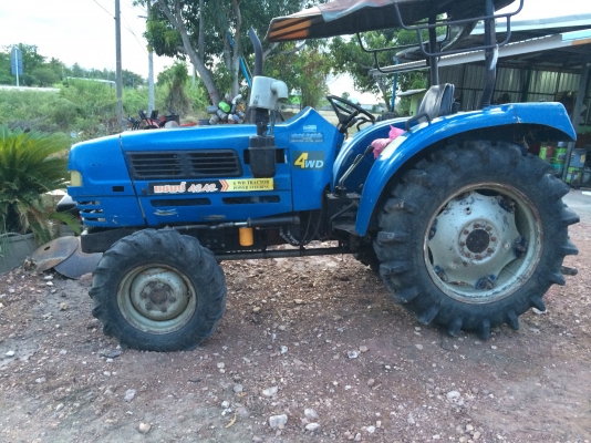 ขายรถไถแชมป์42แรงมีโรตารี่ รถสวยพ้อมใช้งานเครื่องดีเกียร์ดี