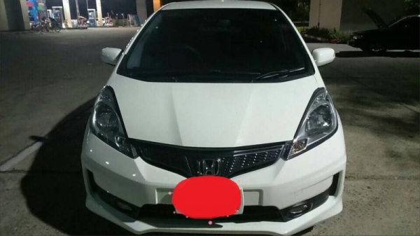 Honda Jazz ปี13    ออโต้   ตัวTOP  มัลติ