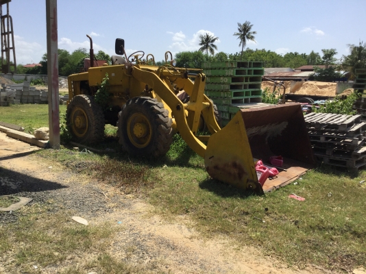 ขายรถตักล้อยางjh30