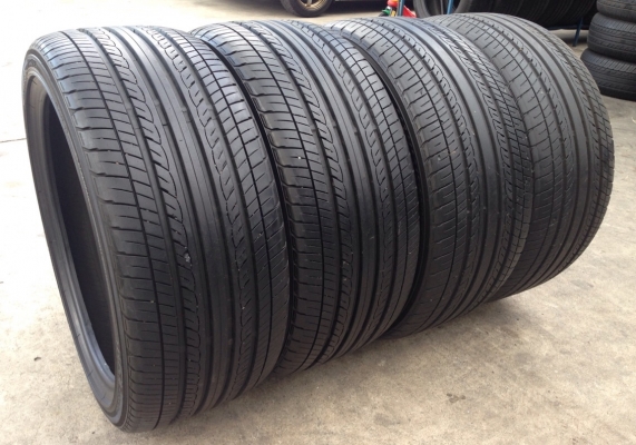 ยาง Yokohama 225 40 18 ปลายปี10 ดอกเยอะ สภาพสวยไม่มีกินข้าง