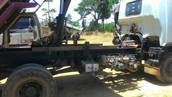 ขาย 6 ล้อดัพม์ HINO FD166 195 แรงหรือขายดาว์น 180,000 ขาย 6 ล้อดัพม์ HINO FD166 195 แรงหรือขายดาว์น 180,000